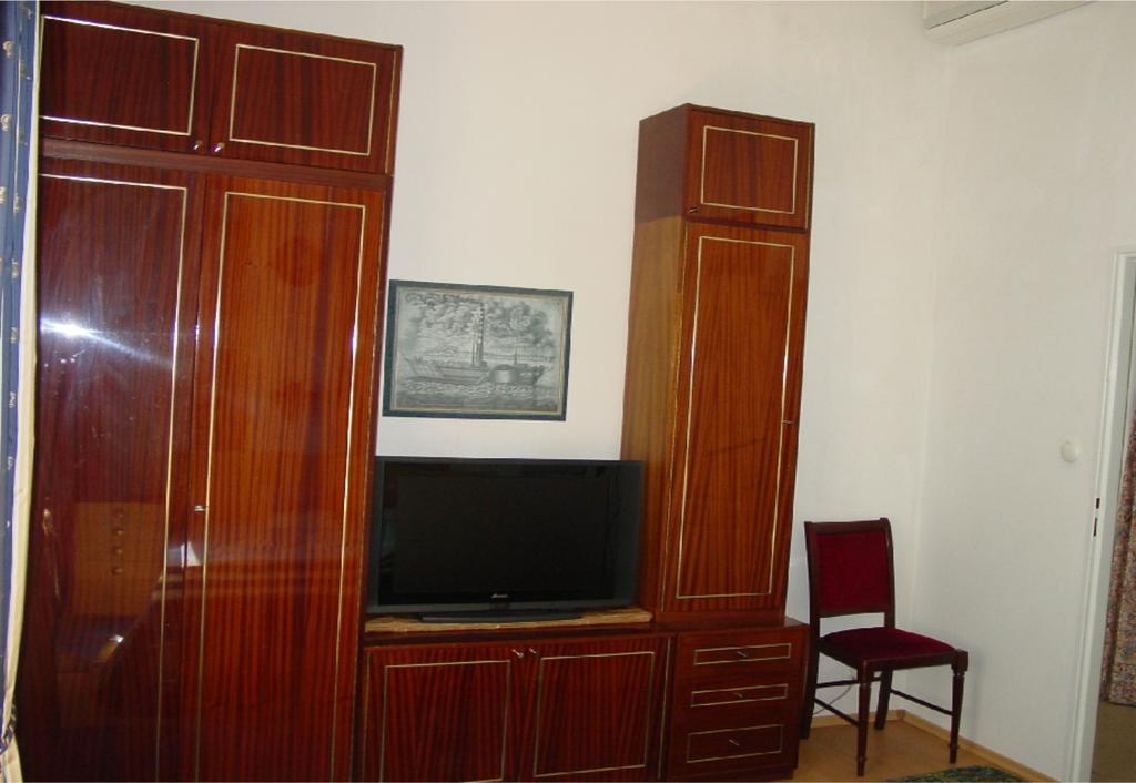 Excellent Location Apartment Bratislava Room photo